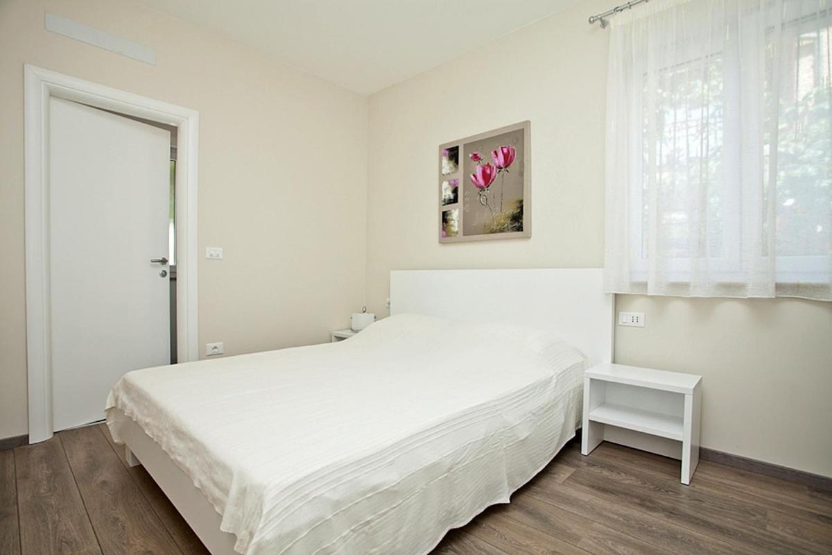Apartments with a parking space Rovinj - 3393 Bagian luar foto